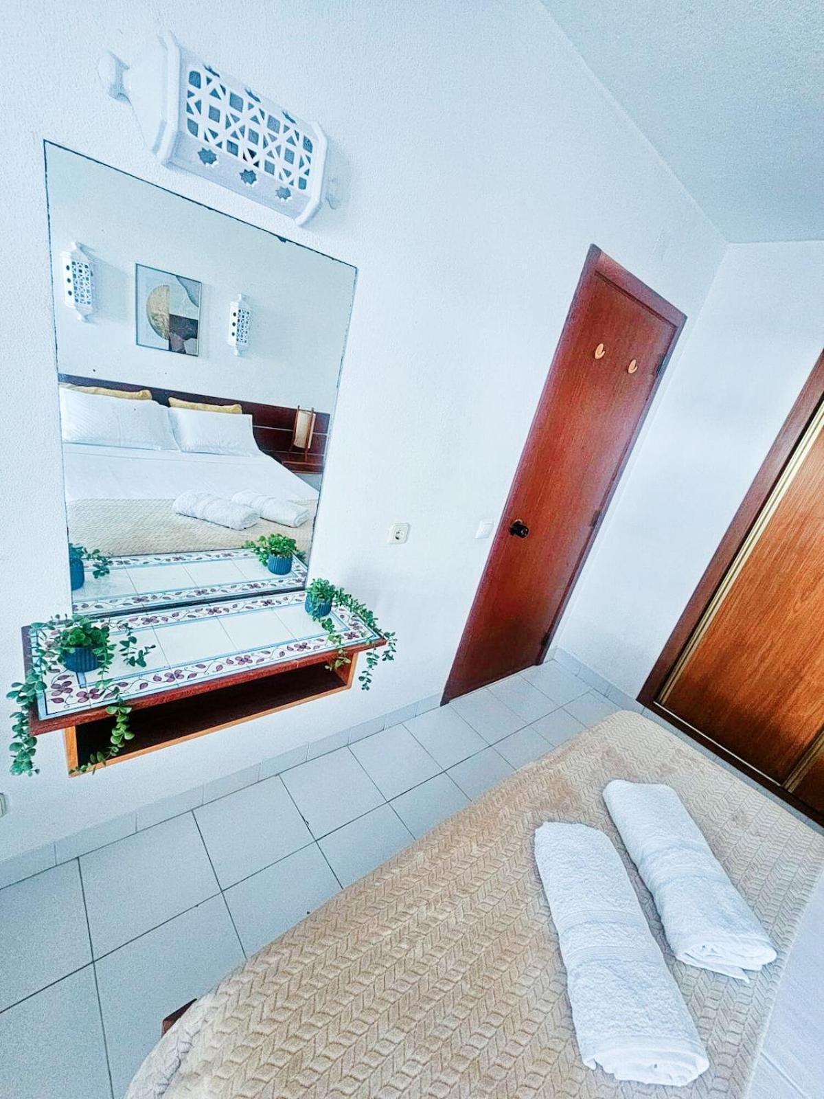 Charmoso A 300m Da De Olhos De Agua ! Habitación en casa particular *